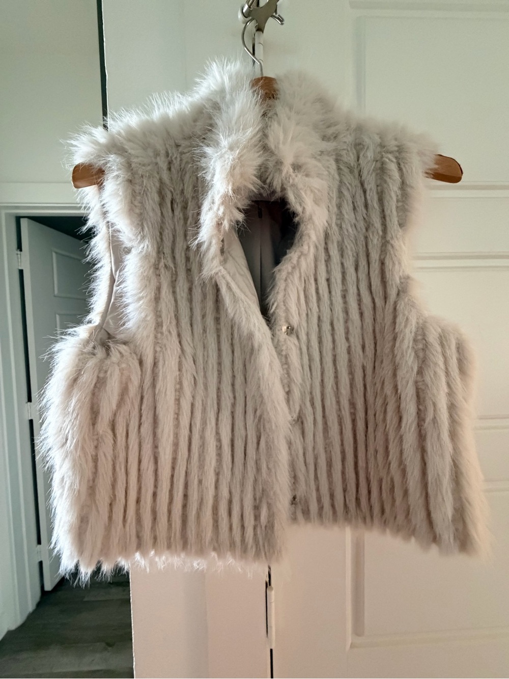 Faux Fur Cream Vest - Luxurious Layering